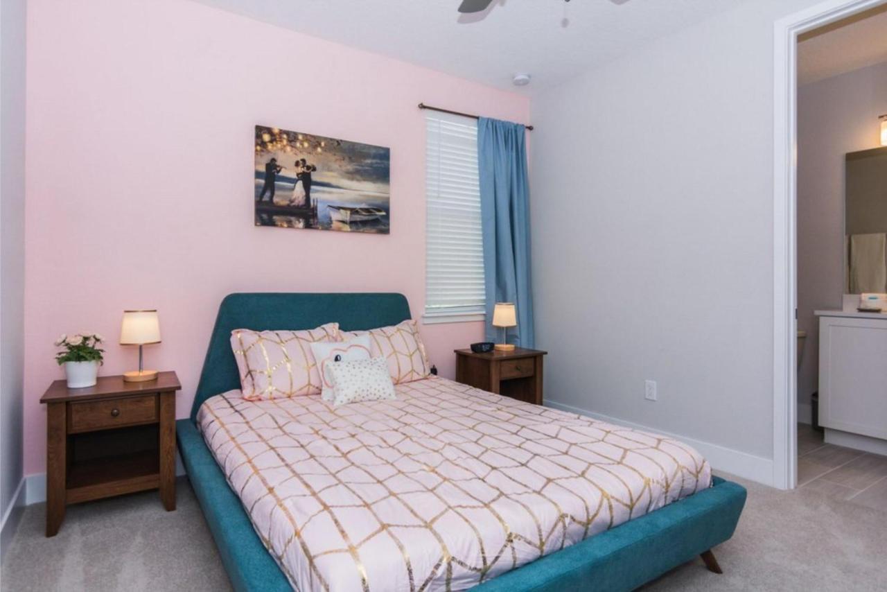 Amazing 6 Bedrooms With 6 And Private Pool At Encore Ec7483 * Orlando