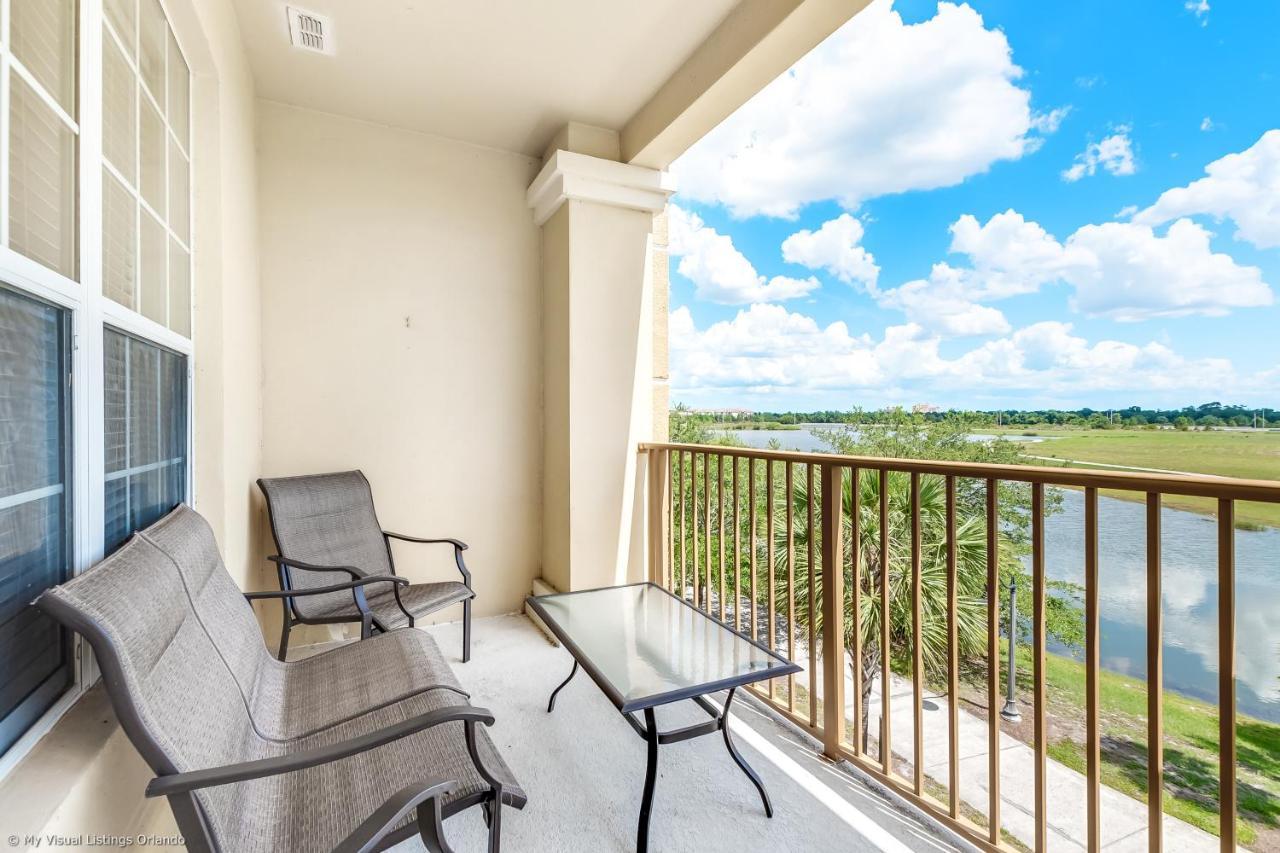 Deluxe Wlakeview, Minutes From Universal Apartment