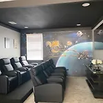 451-Luxury Villa Wmovie Theater And Arcade