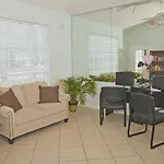 16730Hs Glenbrook Estates G