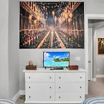 New Awesome Dream House, 5 Min To Disney
