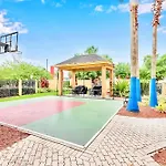 1Br Apartment Near Disney W Pool Hot Tub Arcade