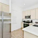 Blue Haven Cottage Near Disney With Margaritaville Resort Island H20 Waterpark Access - 7996Ls