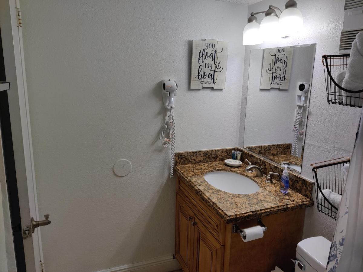 Apartment Beautiful 2-Bedroom Condo Near Universal And Other Orlando Attractions, King Bed & Wi-Fi