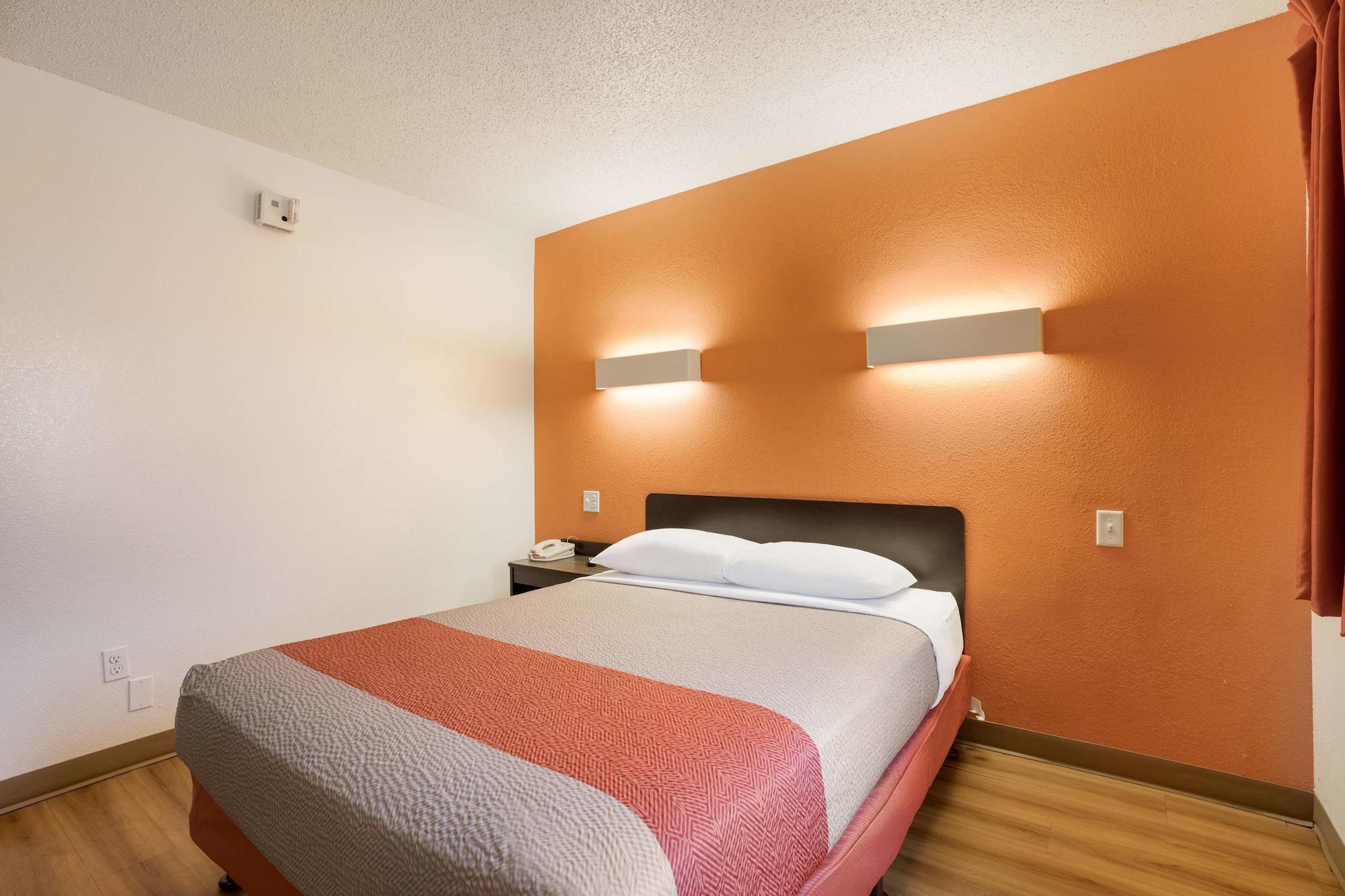 6-orlando, Fl - International Dr Hotel 2*