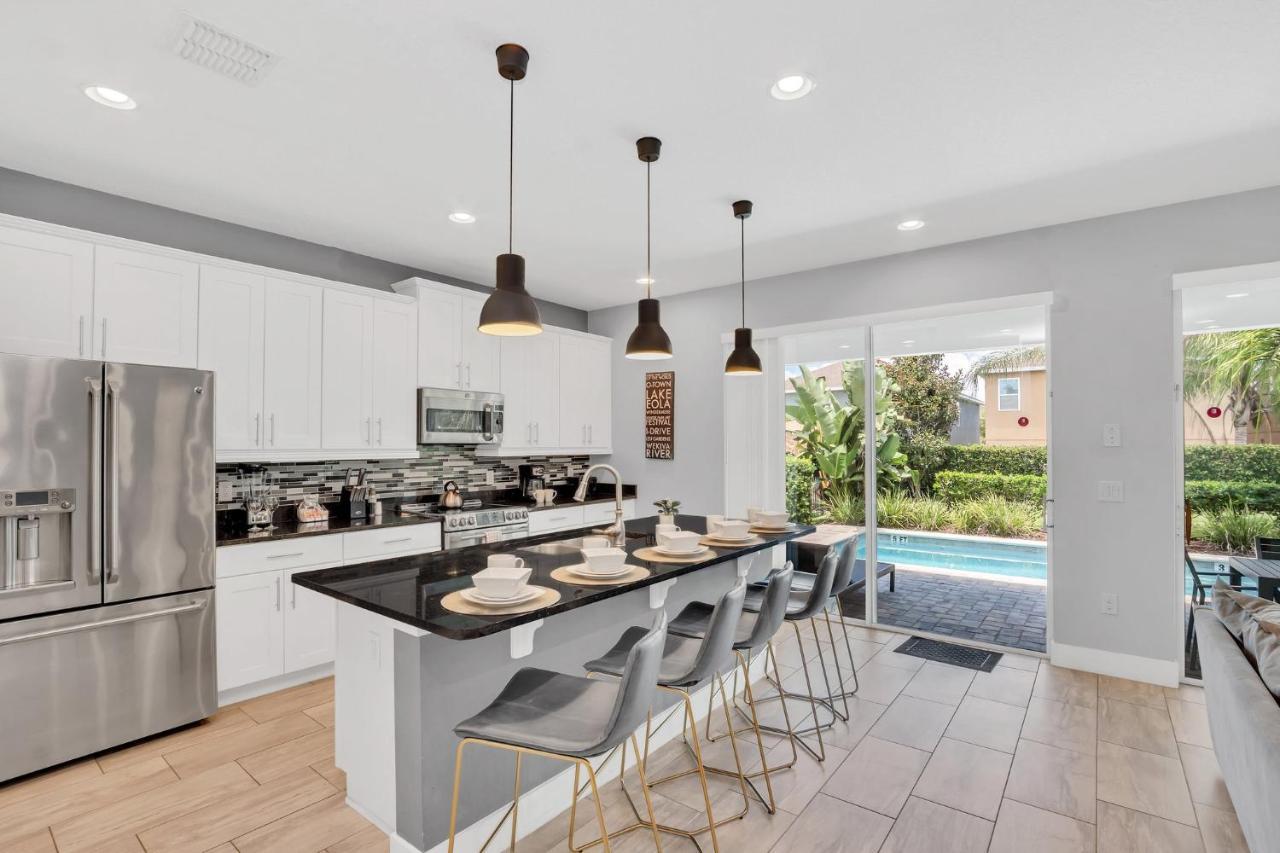 650 Lasso Drive * Orlando