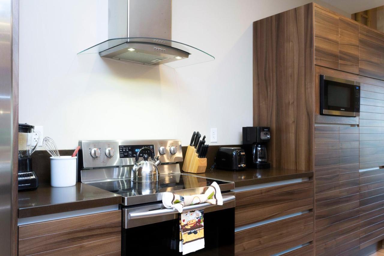 Stunning 4 Bd Close To @ Magic Village 7537 Holiday home *
