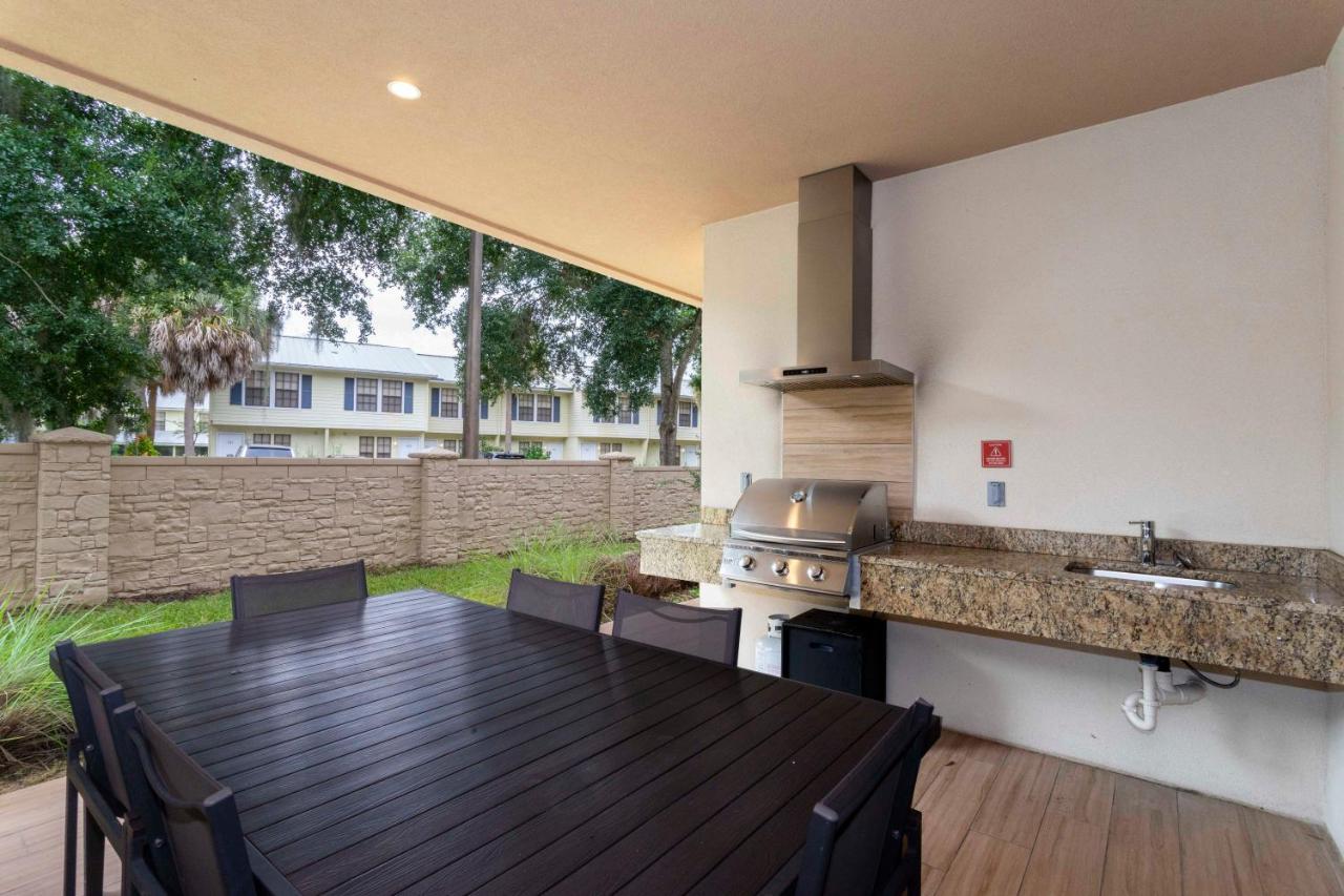 Stunning 4 Bd Close To @ Magic Village 7537 Holiday home Orlando
