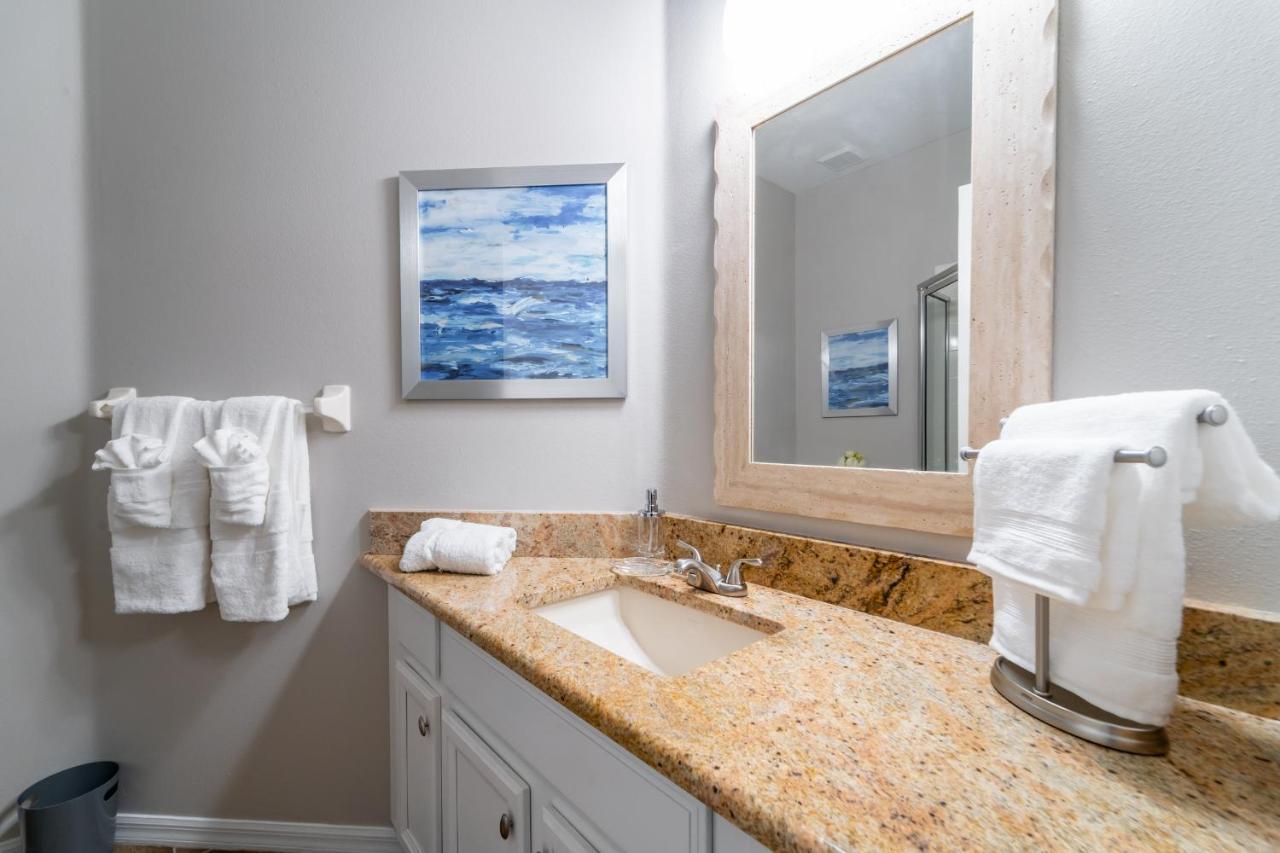 16730hs Glenbrook Estates G