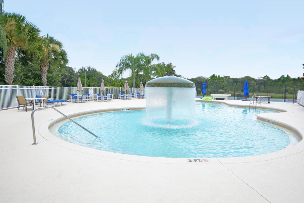 16730hs Glenbrook Estates G