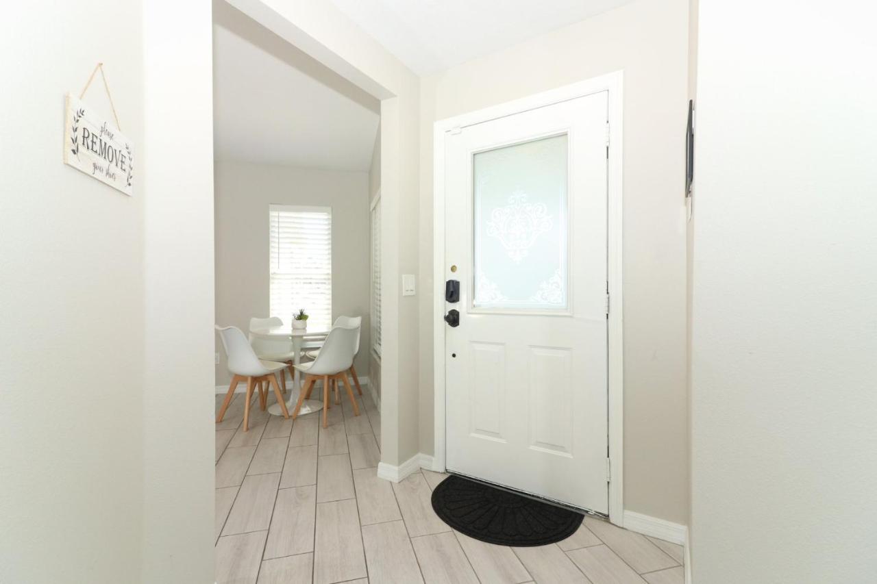 Lilys Stylish Close To Ideal For Long Stays Villa *
