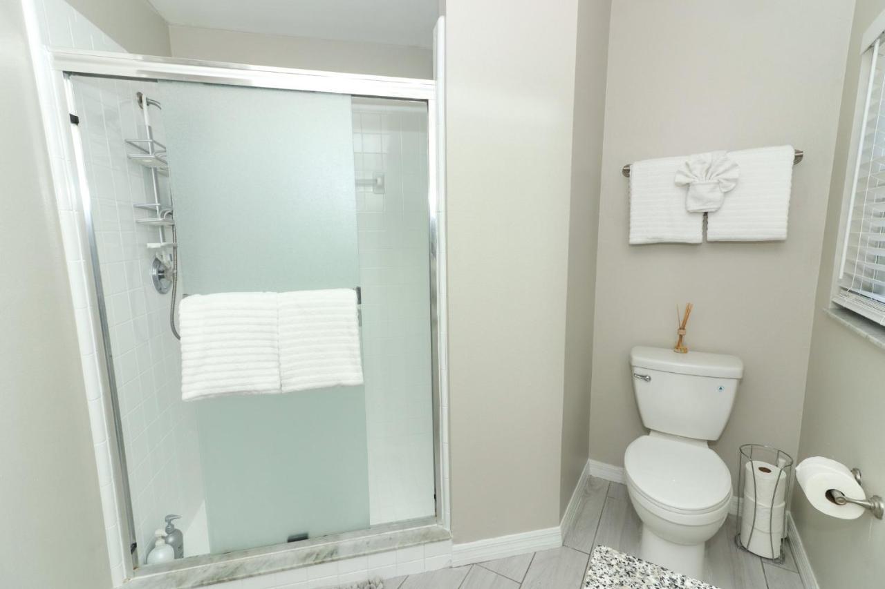 Lilys Stylish Close To Ideal For Long Stays Orlando