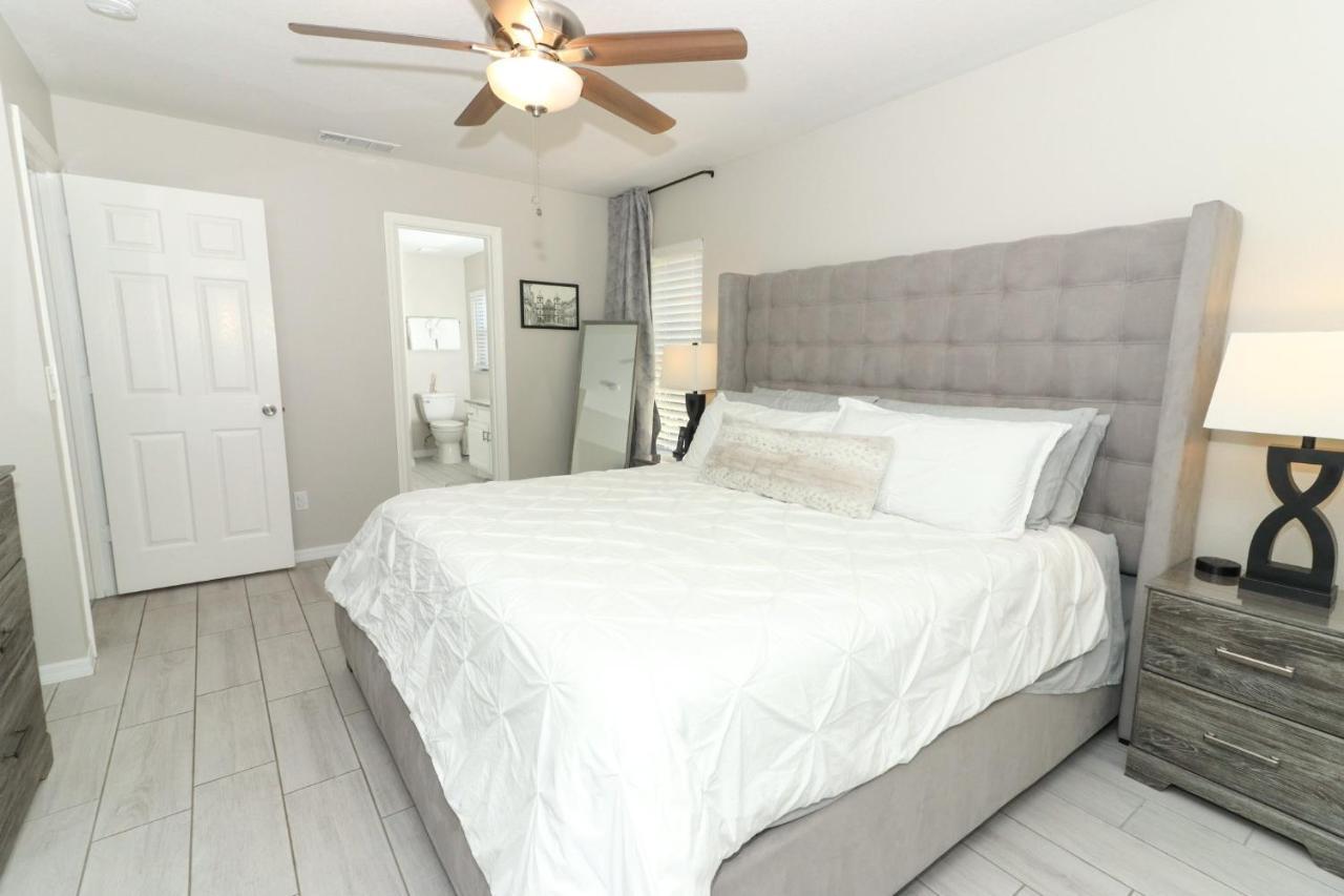 Lilys Stylish Close To Ideal For Long Stays Villa
