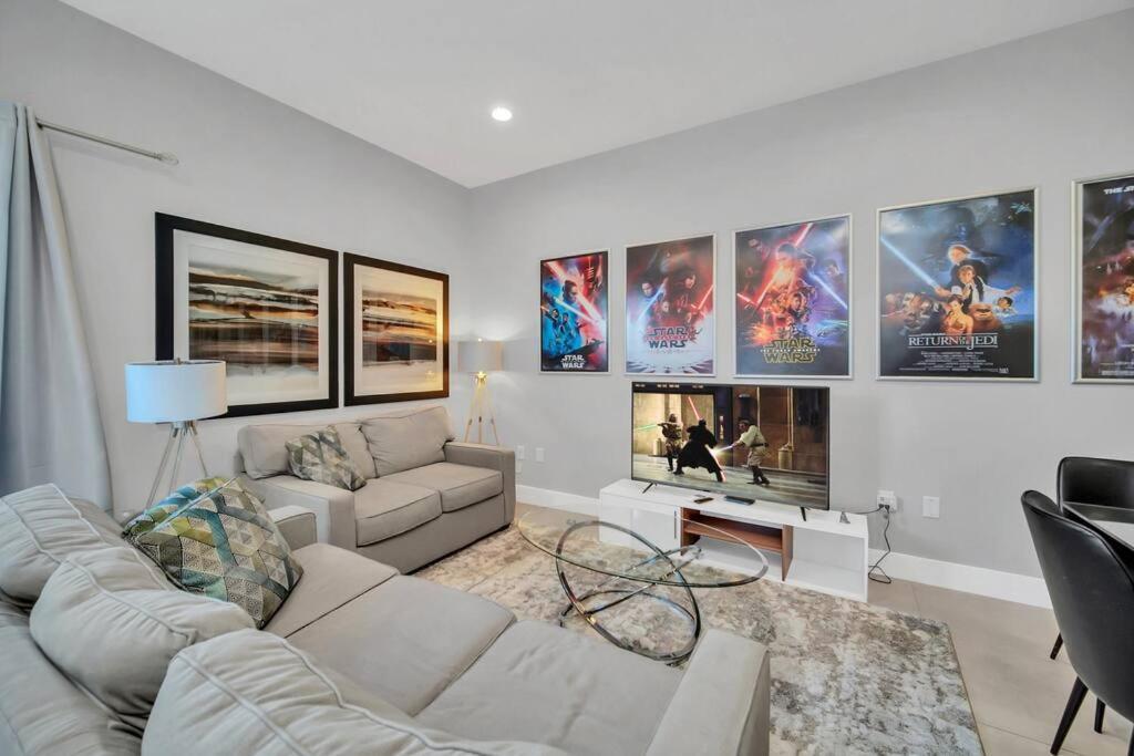 New Awesome Dream House, 5 Min To * Orlando