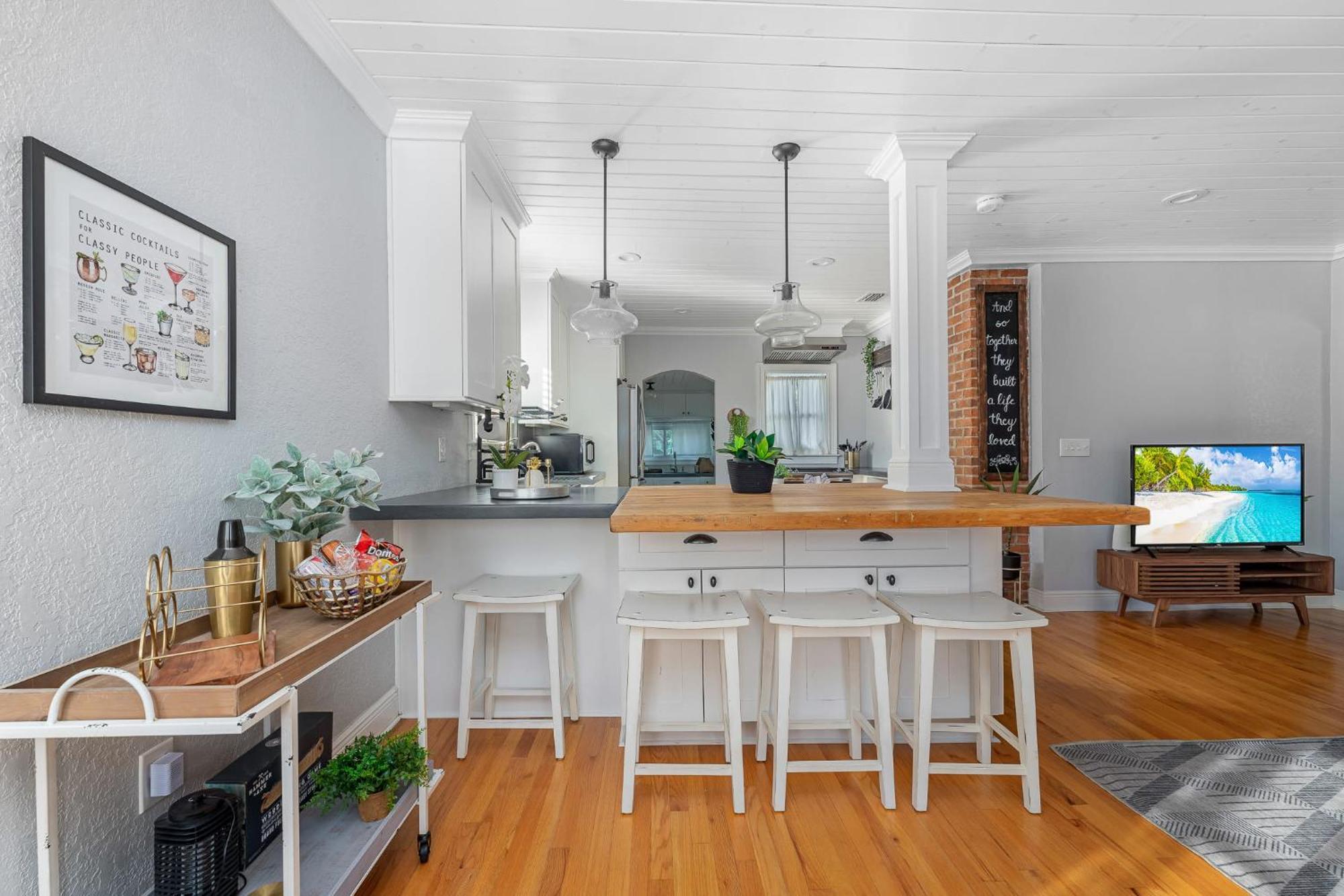 Tiny - 3 Mi To Downtown & Winter Park Holiday home