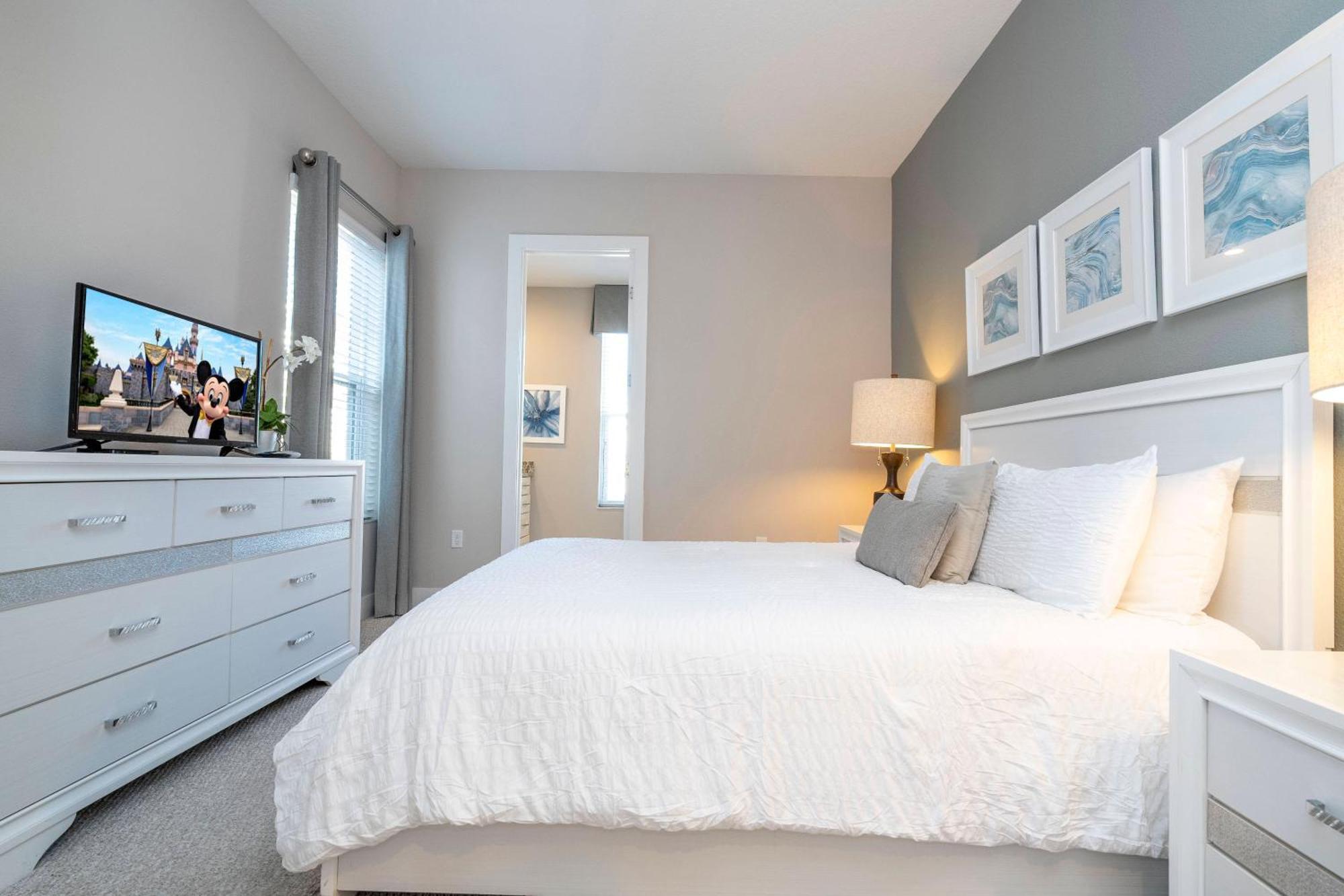 Holiday home Awesome 4 5 Min To Orlando