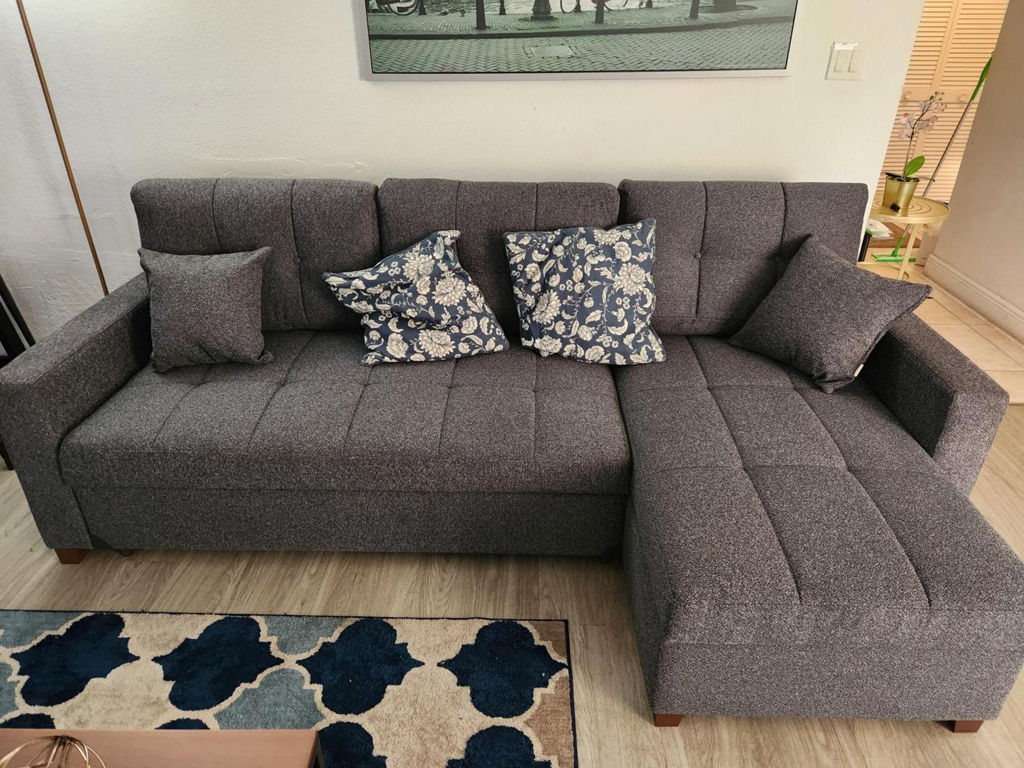 Beautiful 2-Bedroom Condo Near Universal And Other Orlando Attractions, King Bed & Wi-Fi