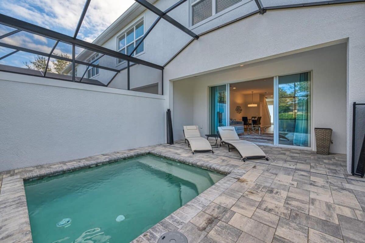 Holiday home Spacious New Modern Retreat