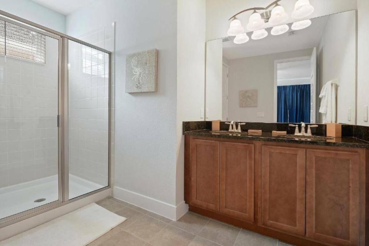 Spacious Vacation Home With Private Pool 76