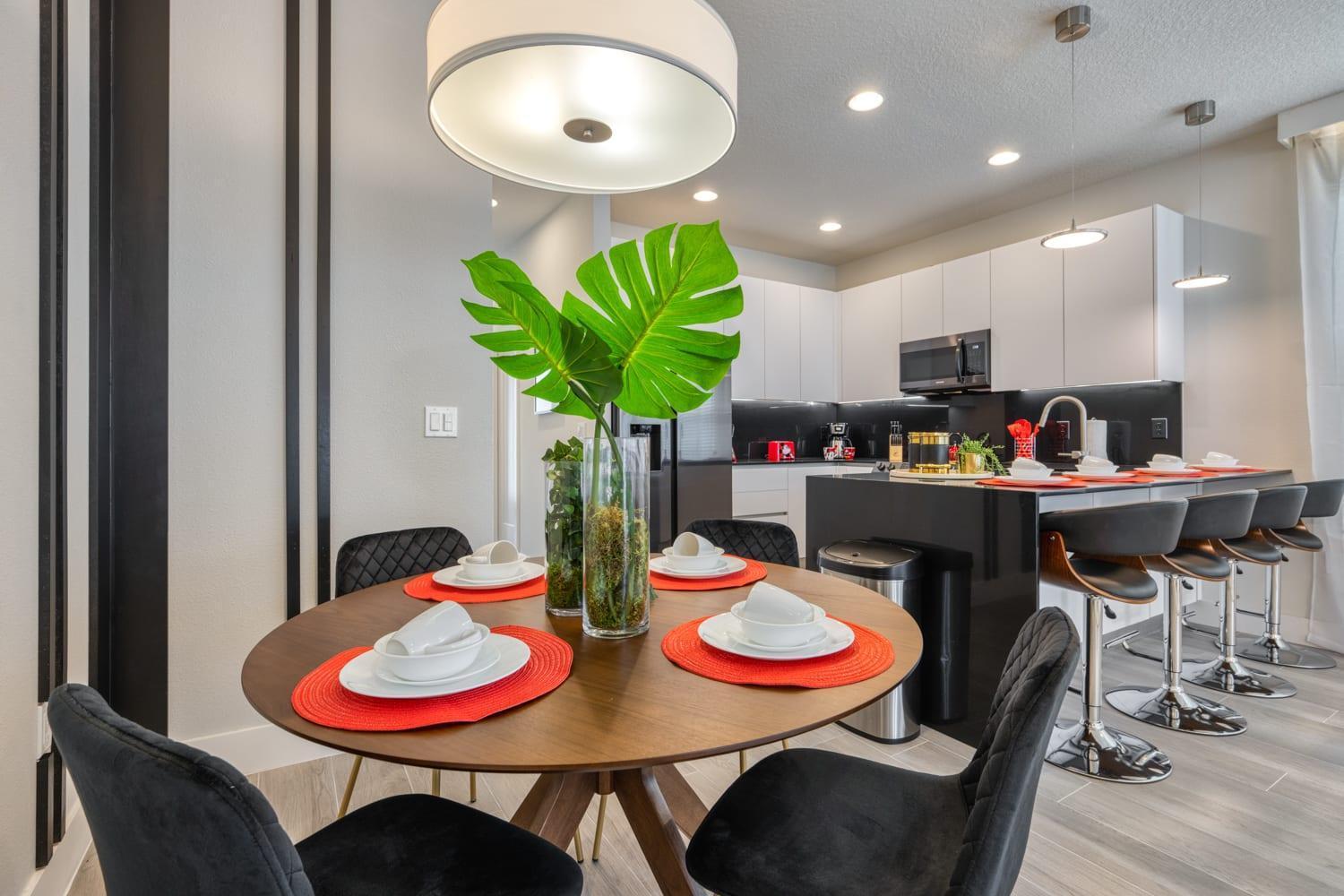 Elegant With Private Pool Near Disney *