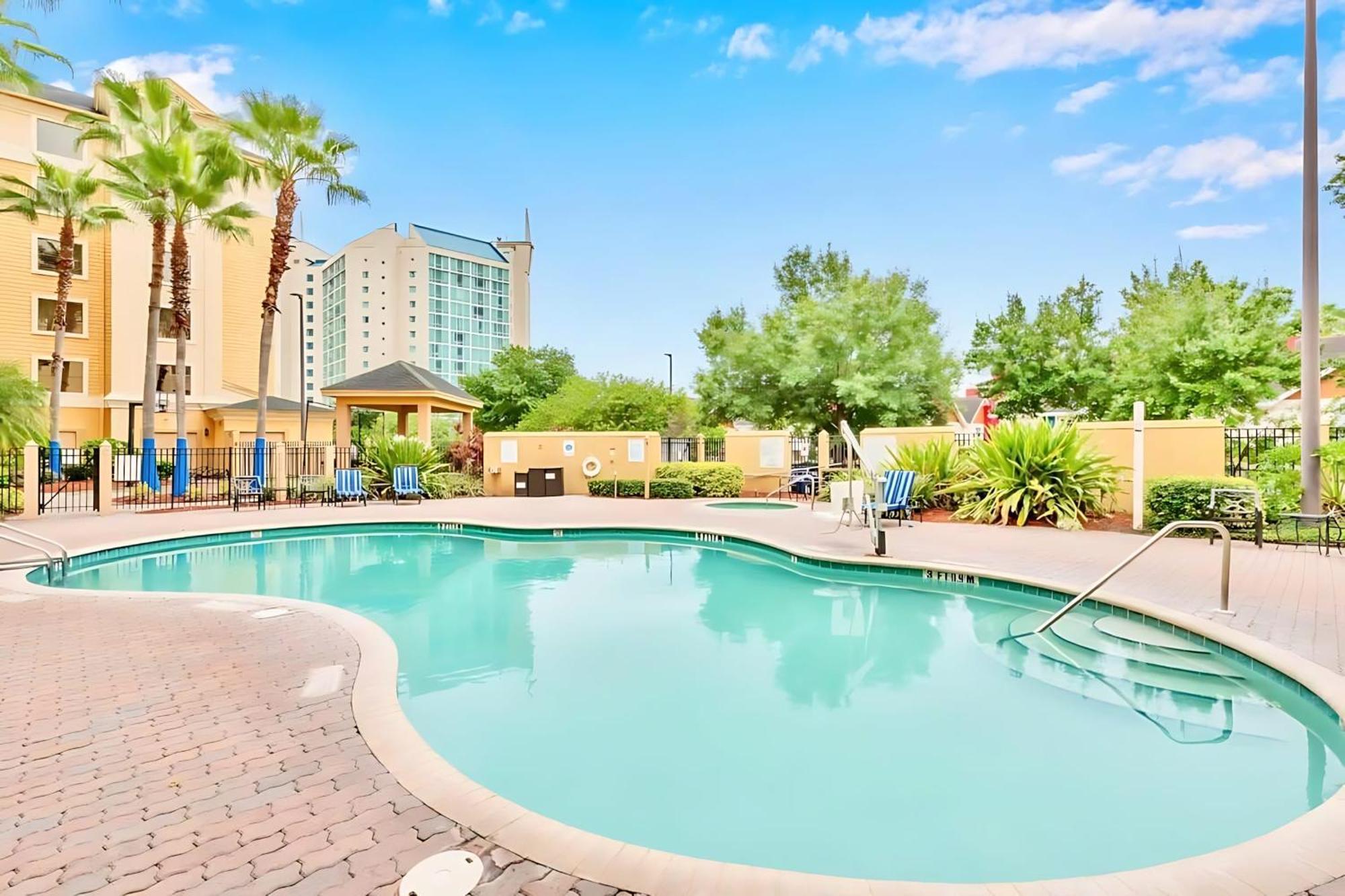 Apartment 1br Near W Pool Hot Tub Arcade Orlando