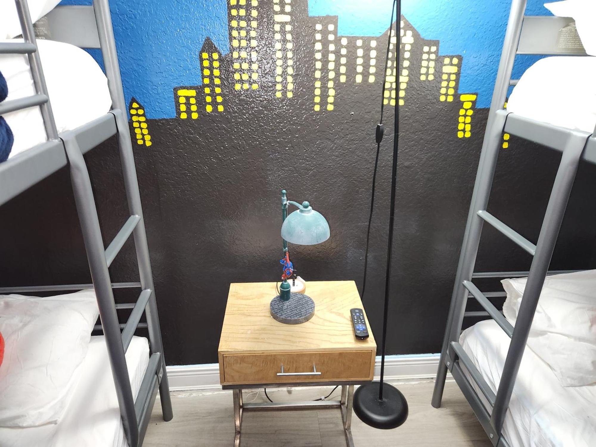 Apartment Beautiful 2-Bedroom Condo Near Universal And Other Orlando Attractions, King Bed & Wi-Fi *