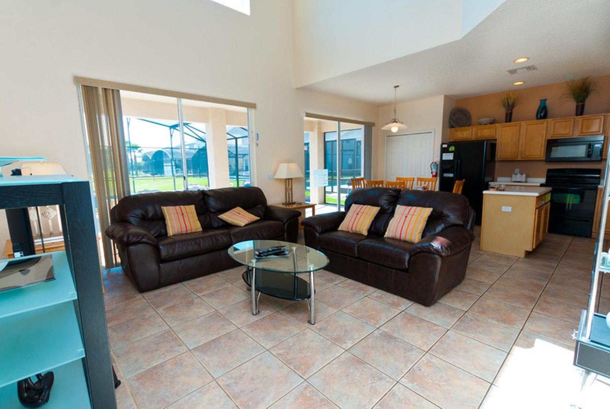 Holiday home 4 Bedroom Value With Private Pool Orlando