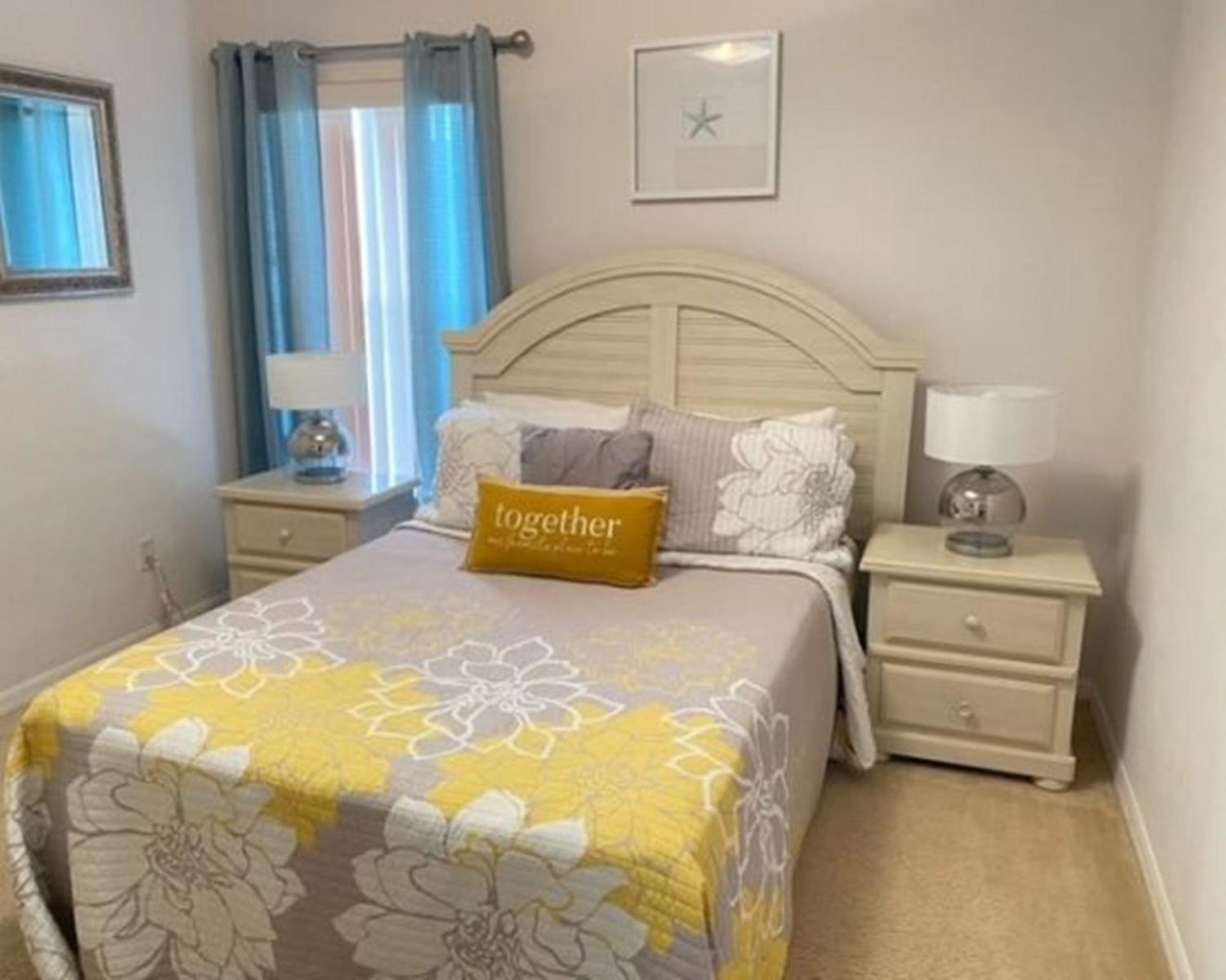 Holiday home 4 Bedroom Value With Private Pool *