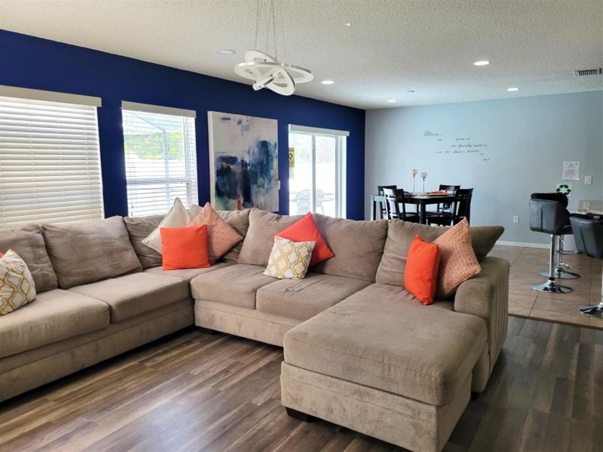 Holiday home 4 Bedroom Value With Private Pool