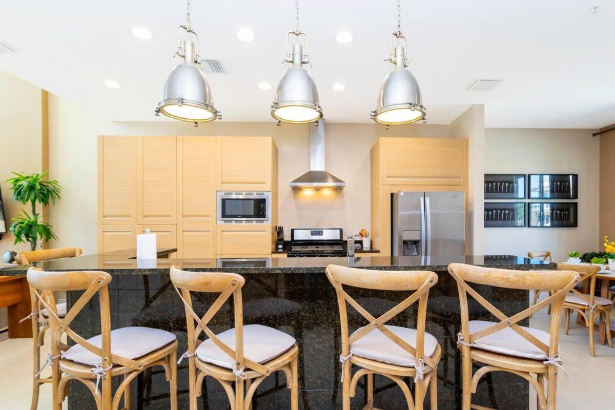 Marvelous 4 Bd Close To @ Magic Village 3153 Holiday home