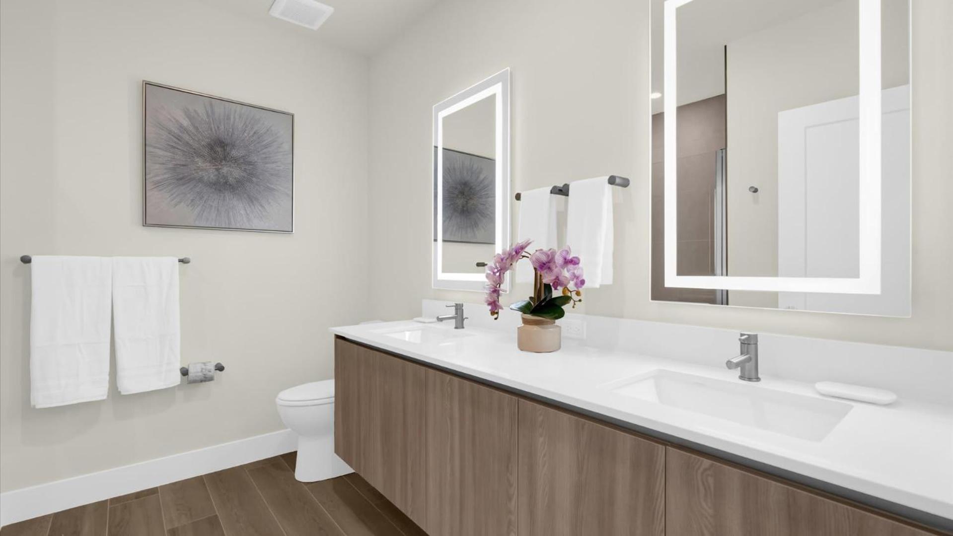 Holiday home Upstay Tranquility Townhome W Private Pool *