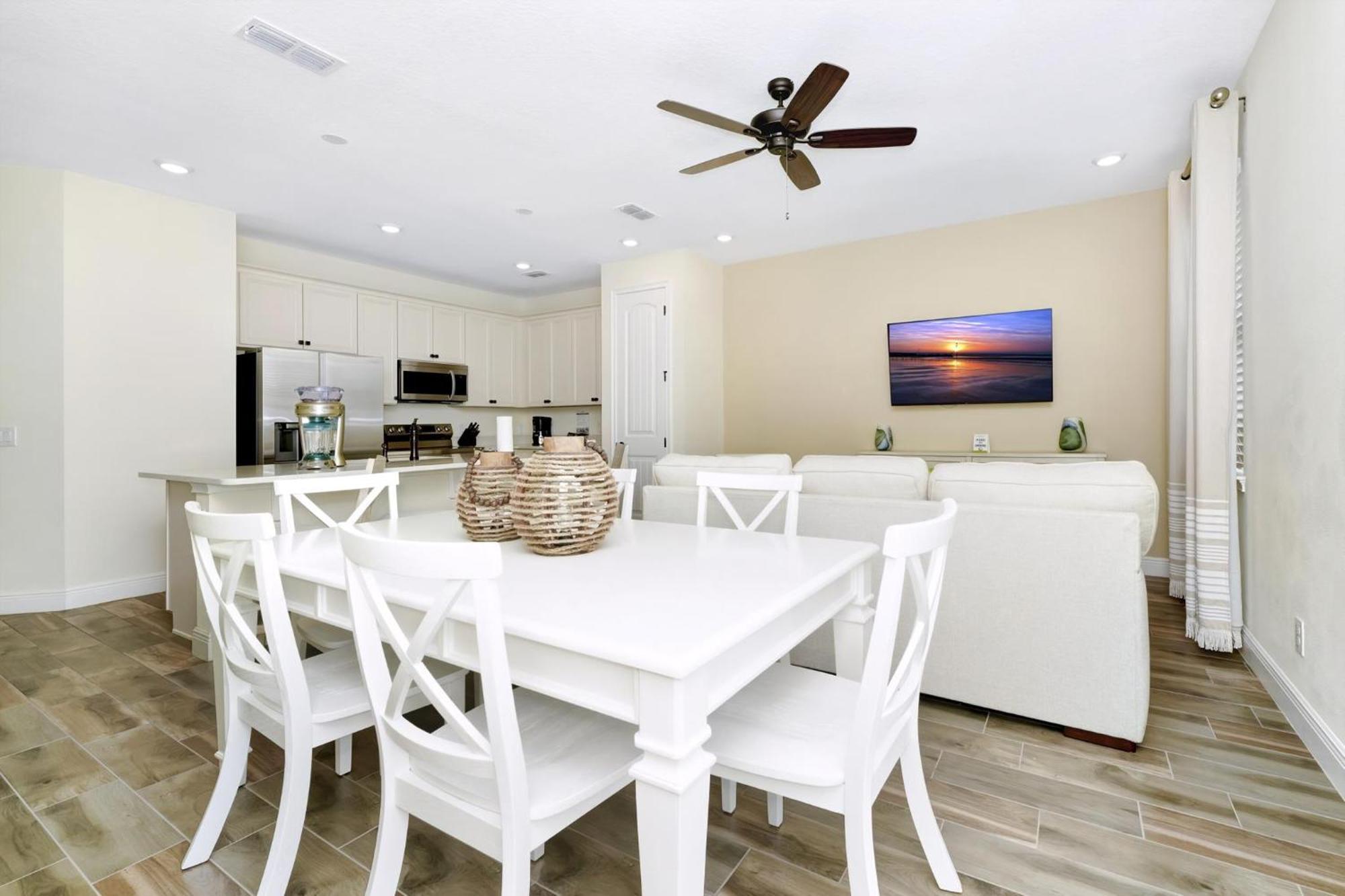 Villa Citrus Sunshine Near With Margaritaville Island H2o Access - 3049cs