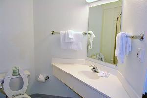 Hotel 6-orlando, Fl - International Dr 2*