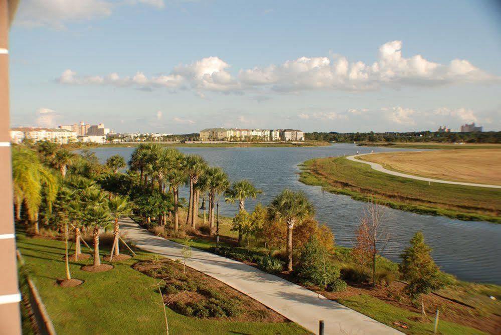 Florida Exclusive Management * Orlando